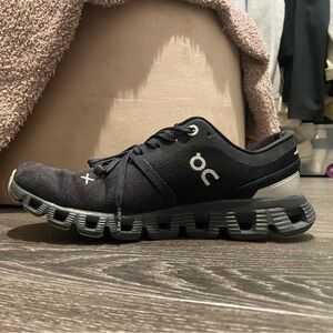 On Cloud Women’s Running Shoe